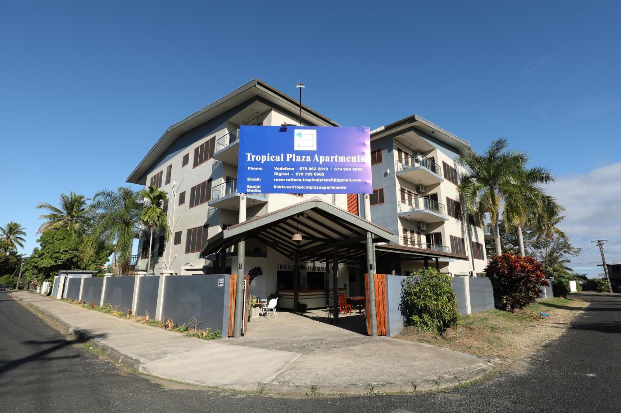 Tropical Plaza Apt Nadi Exterior photo